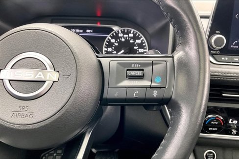 Used 2023 Nissan Rogue SV w/ SV Premium B Package image 20