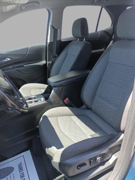 Used 2020 Chevrolet Equinox LT w/ Driver Convenience Package image 29
