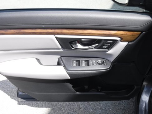Used 2017 Honda CR-V EX-L image 16