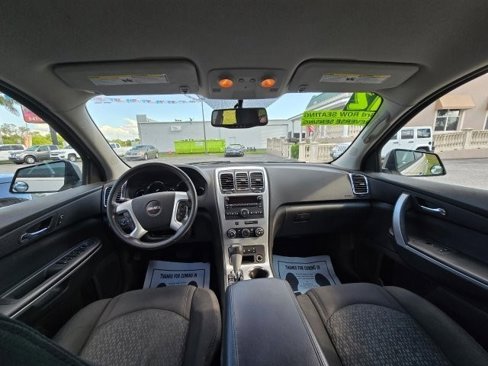 Used 2012 GMC Acadia SLE image 5