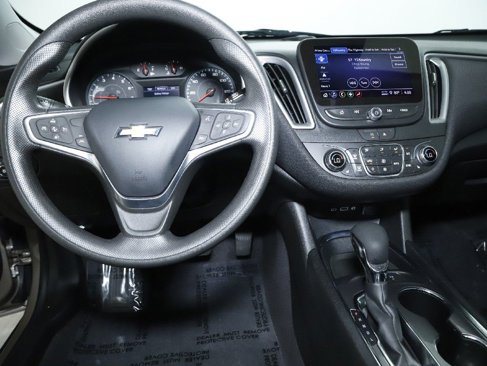Used 2023 Chevrolet Malibu LT w/ Driver Confidence Package image 28