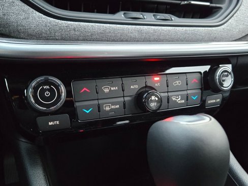 New 2025 Jeep Compass Sport image 28