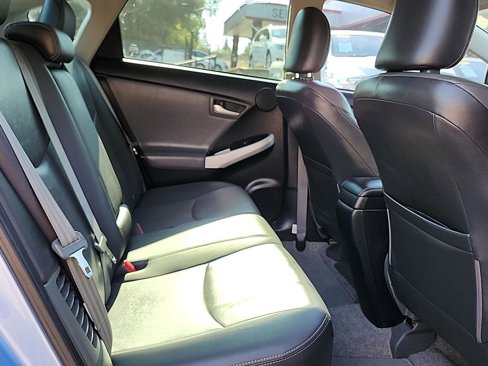 Used 2012 Toyota Prius Plug-In Hybrid image 34