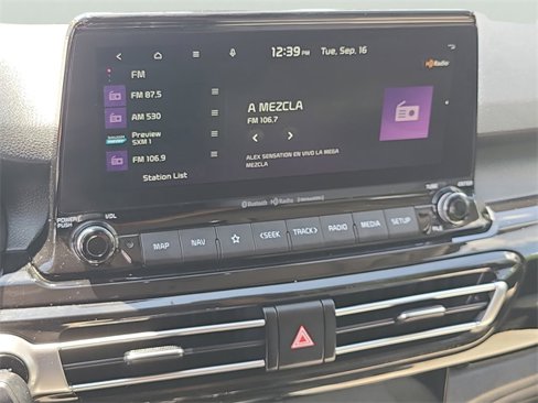 Used 2023 Kia Seltos EX image 30
