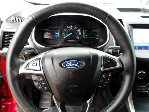 Used 2020 Ford Edge SEL w/ Convenience Package image 7