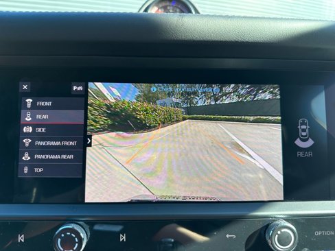 Used 2022 Porsche Macan image 30