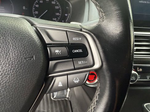 Used 2021 Honda Accord Sport image 17