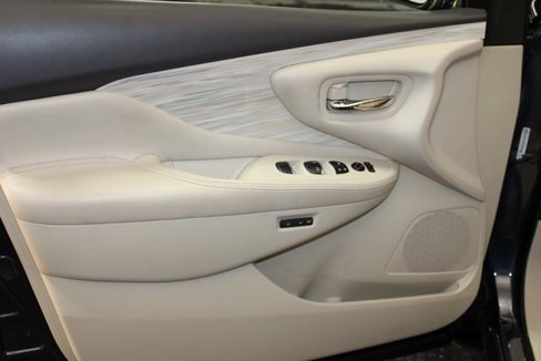 Used 2017 Nissan Murano SL w/ SL Technology Package image 28