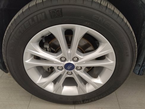 Used 2018 Ford Escape SE image 31