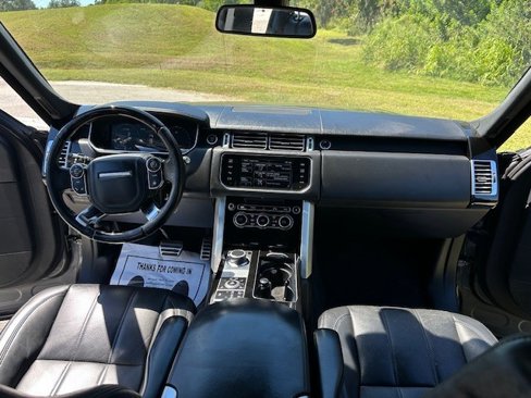 Used 2015 Land Rover Range Rover Supercharged image 14