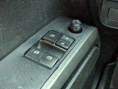 Used 2021 Toyota Tacoma SR5 image 20