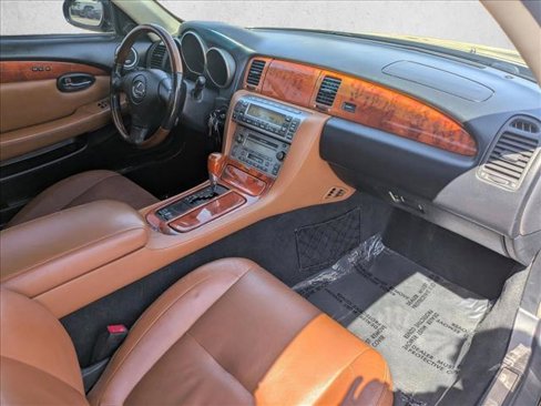 Used 2003 Lexus SC 430 Convertible image 16