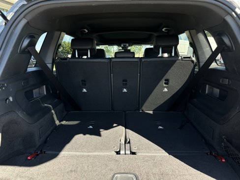 Used 2022 Mercedes-Benz GLB 250 4MATIC image 10