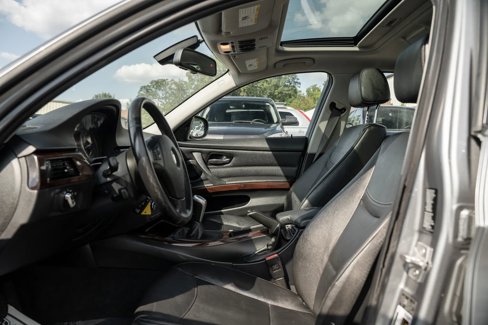 Used 2011 BMW 328i xDrive Sedan w/ Premium Pkg image 7