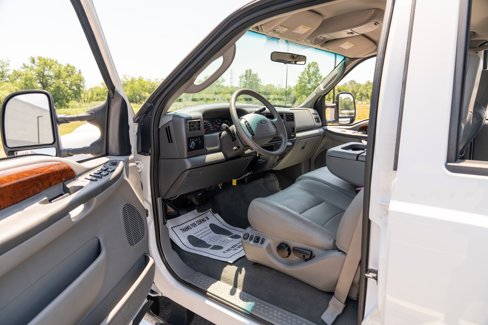Used 2003 Ford F350 Lariat image 33