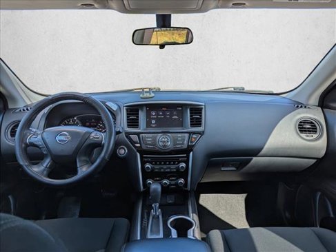 Used 2018 Nissan Pathfinder S image 22