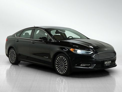 Used 2017 Ford Fusion Titanium image 7