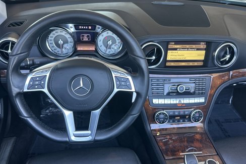 Used 2013 Mercedes-Benz SL 550 image 14