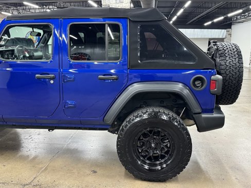 Used 2018 Jeep Wrangler Unlimited Sport S image 8