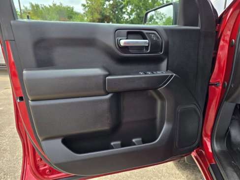Used 2021 Chevrolet Silverado 1500 Custom Trail Boss w/ Safety Confidence Package image 29