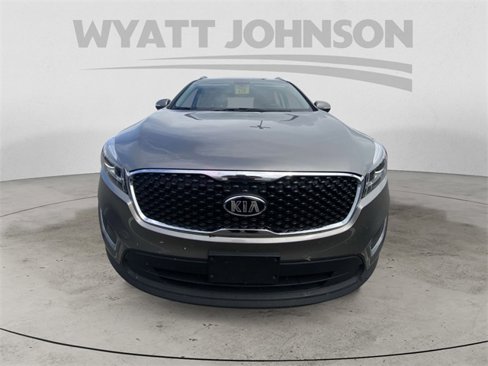 Used 2017 Kia Sorento LX image 14