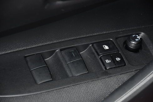 Certified 2022 Toyota Corolla LE image 10