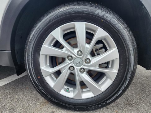 Used 2019 Hyundai Tucson Value image 3