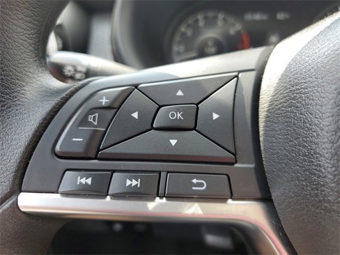Used 2024 Nissan Kicks SV image 23