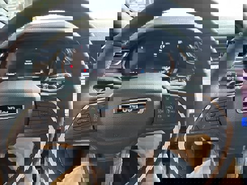 New 2025 Jeep Grand Cherokee L Limited image 6