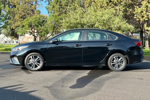 Certified 2023 Kia Forte LXS w/ LXS Technology Package image 7