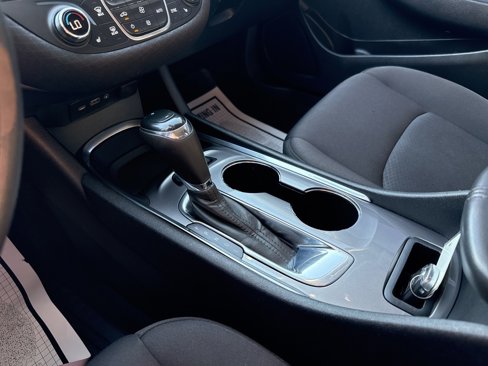 Used 2020 Chevrolet Malibu LT image 21