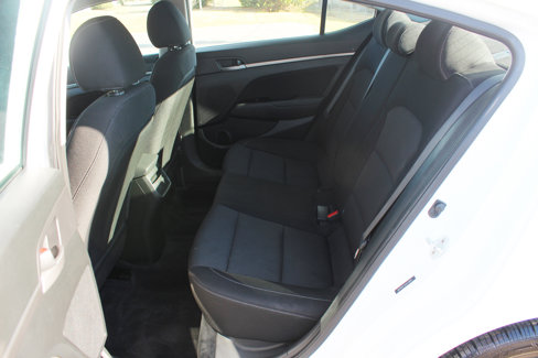 Used 2018 Hyundai Elantra SEL image 39