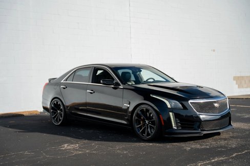 Used 2017 Cadillac CTS V w/ Luxury Package image 8