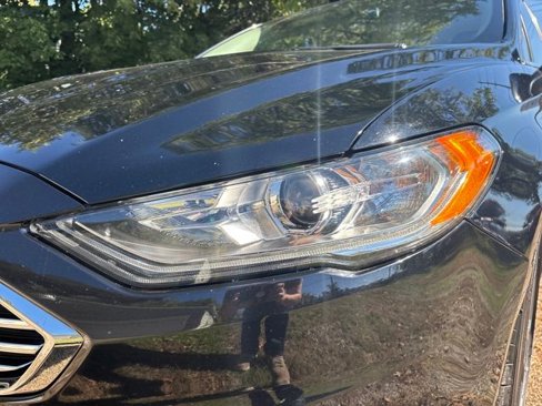 Certified 2018 Ford Fusion SE w/ Equipment Group 201A image 43