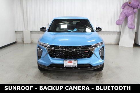 New 2026 Chevrolet Trax RS w/ Sunroof Package image 9