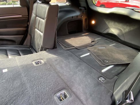 Used 2015 Jeep Grand Cherokee Limited image 6