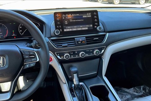 Used 2018 Honda Accord EX image 6