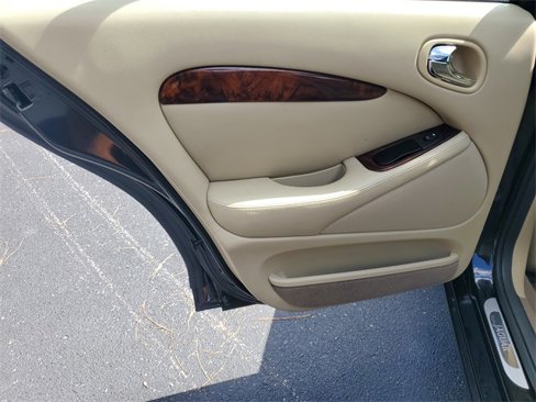 Used 2008 Jaguar S-TYPE 3.0 image 12