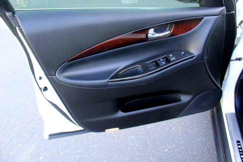 Used 2014 INFINITI QX50 Journey w/ Premium Package image 21