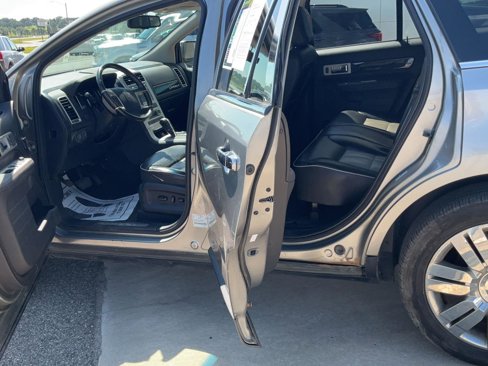 Used 2008 Lincoln MKX AWD image 23