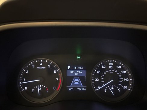 Used 2019 Hyundai Tucson SE image 16