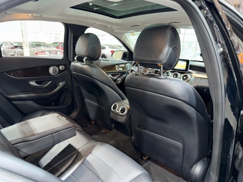 Used 2015 Mercedes-Benz C 300 4MATIC Sedan image 54