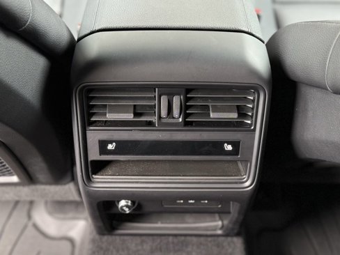 Certified 2024 Porsche Cayenne image 25