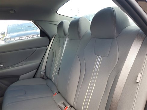 New 2025 Hyundai Elantra Sport image 7