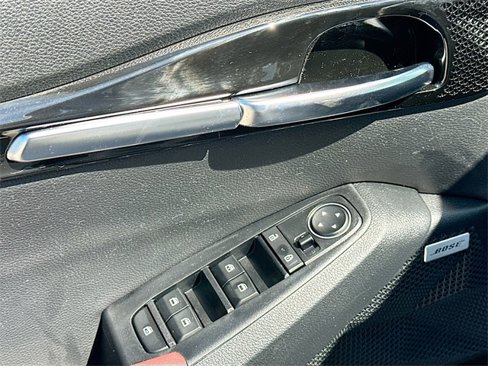 Used 2022 Kia Seltos SX w/ Sunroof Package image 18