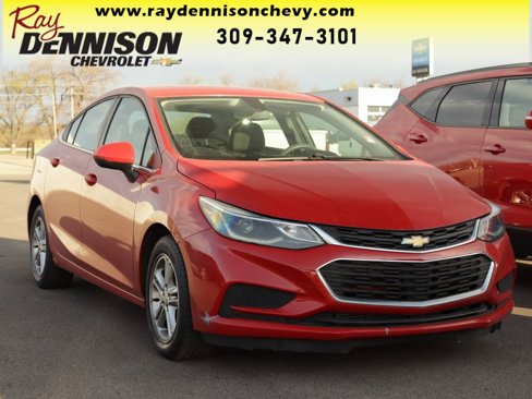 Used 2018 Chevrolet Cruze LT w/ Convenience Package image 1