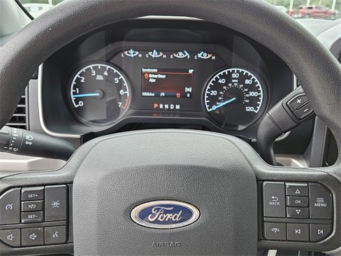 Used 2023 Ford F150 XLT image 26