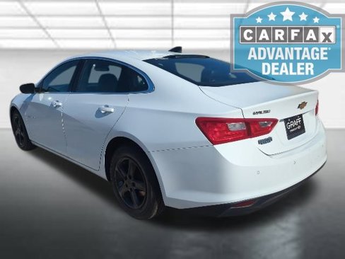 Used 2024 Chevrolet Malibu LS image 2