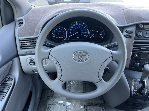 Used 2006 Toyota Sienna LE image 21