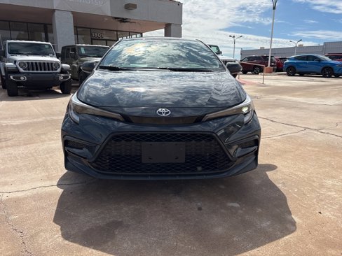 Used 2024 Toyota Corolla SE image 2